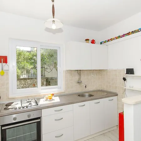 House Beachhouse Dom wakacyjny Ražanj