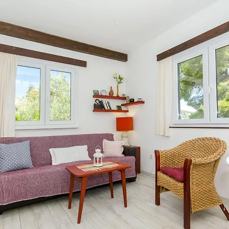 Holiday home House Beachhouse Razanj